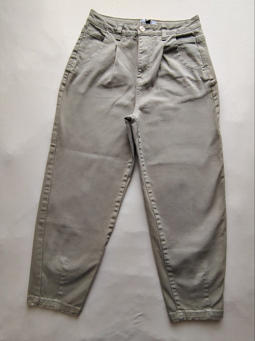 Vylette Light Olive Green Barrel Fit Pants Size 9